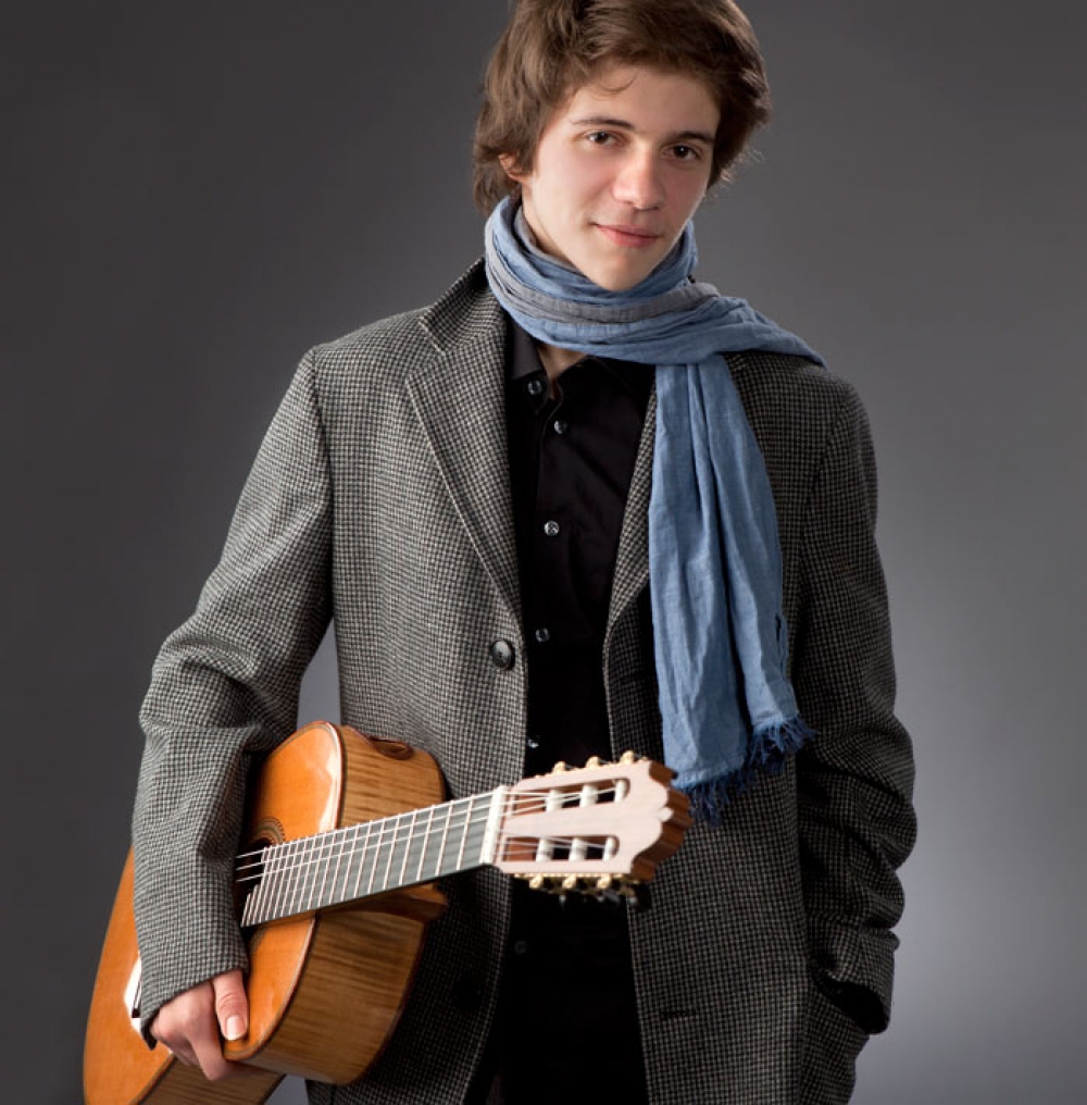 Dario Dorner (Gitarre)